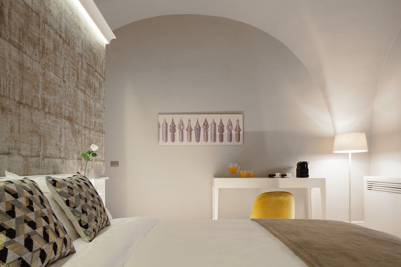 Quattro Canti Suites Катания Экстерьер фото