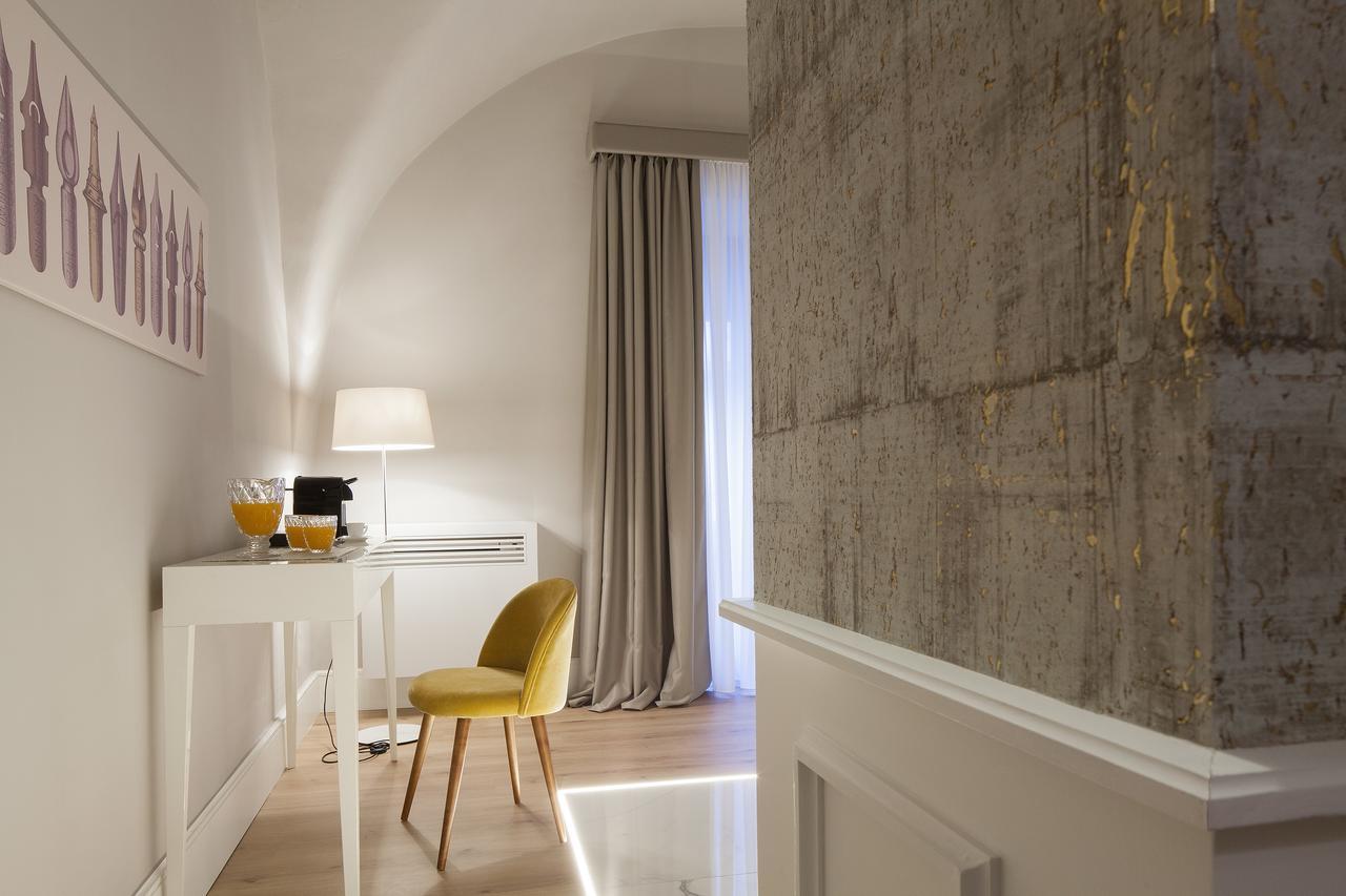 Quattro Canti Suites Катания Экстерьер фото